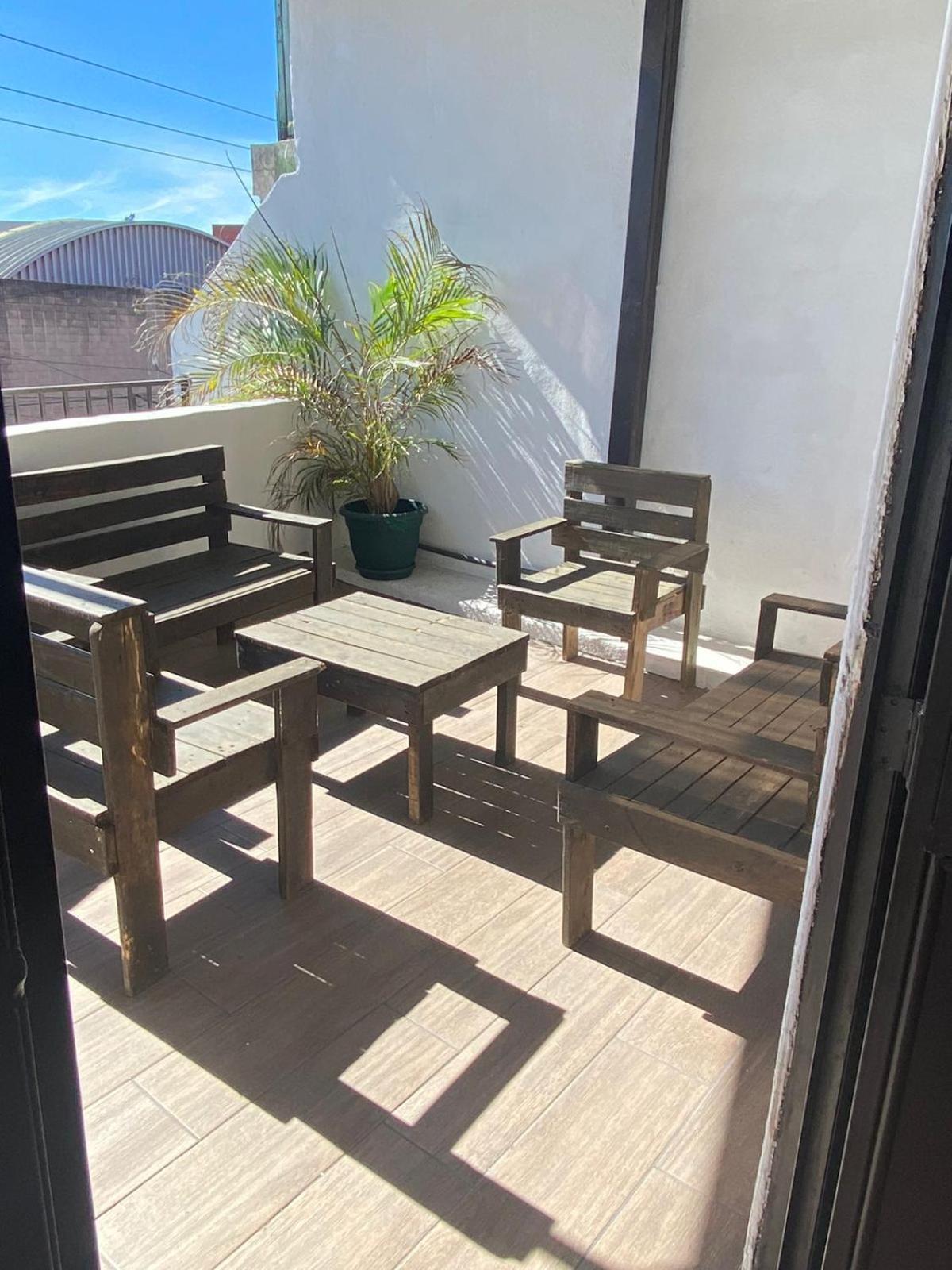 Hostal 17-52 Guatemala City Екстер'єр фото