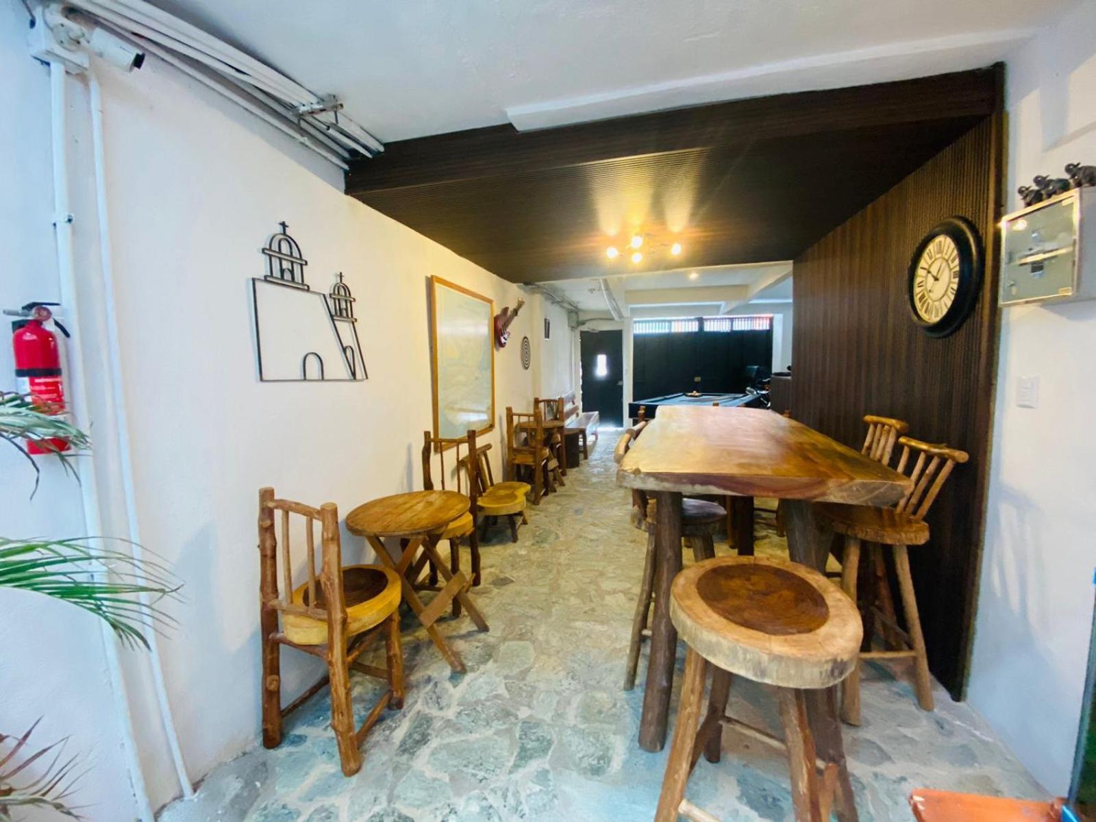 Hostal 17-52 Guatemala City Екстер'єр фото