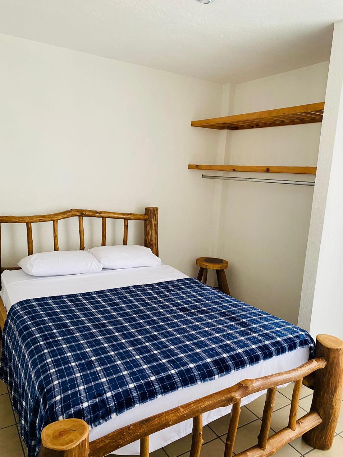 Hostal 17-52 Guatemala City Екстер'єр фото