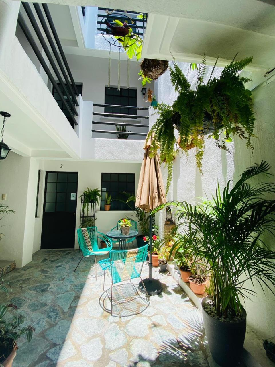 Hostal 17-52 Guatemala City Екстер'єр фото