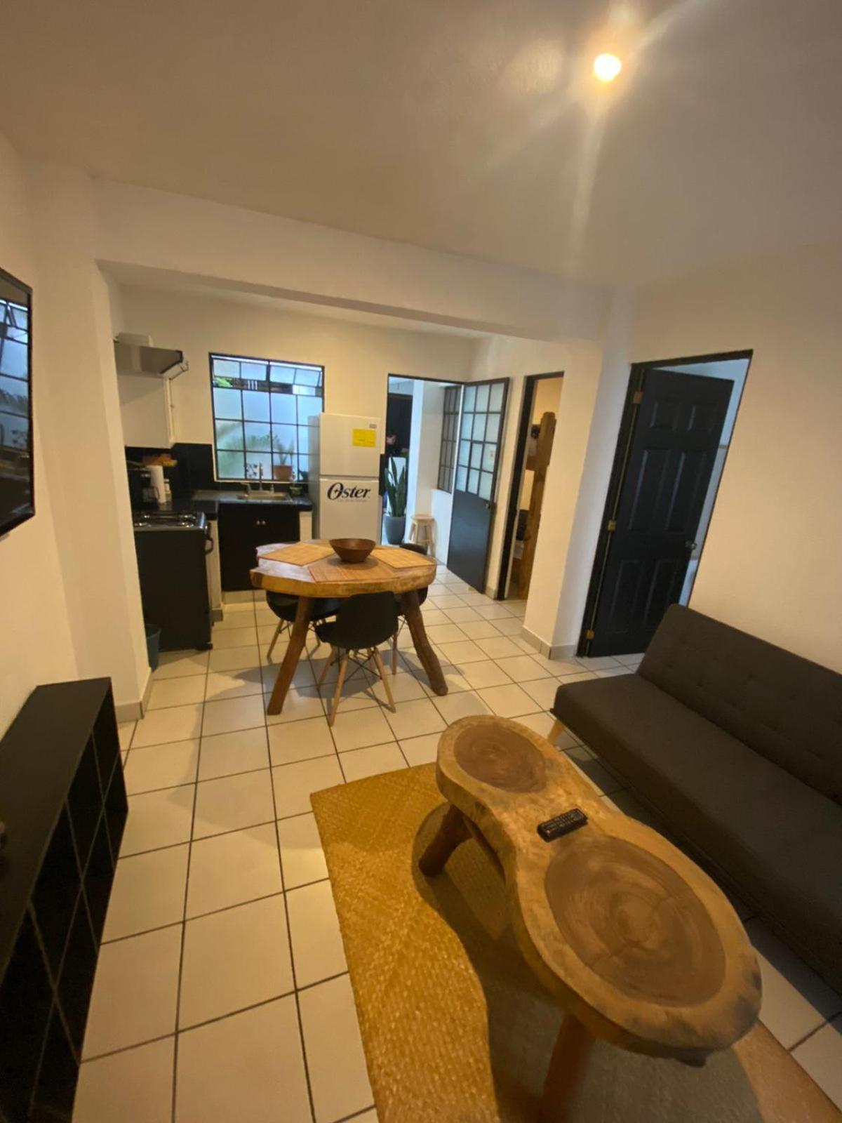 Hostal 17-52 Guatemala City Екстер'єр фото