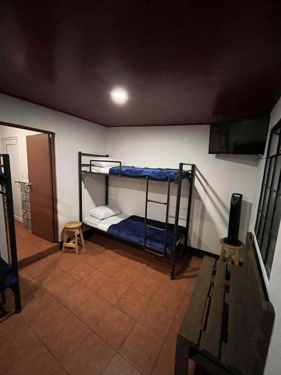 Hostal 17-52 Guatemala City Екстер'єр фото
