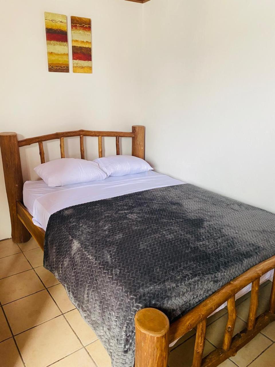 Hostal 17-52 Guatemala City Екстер'єр фото